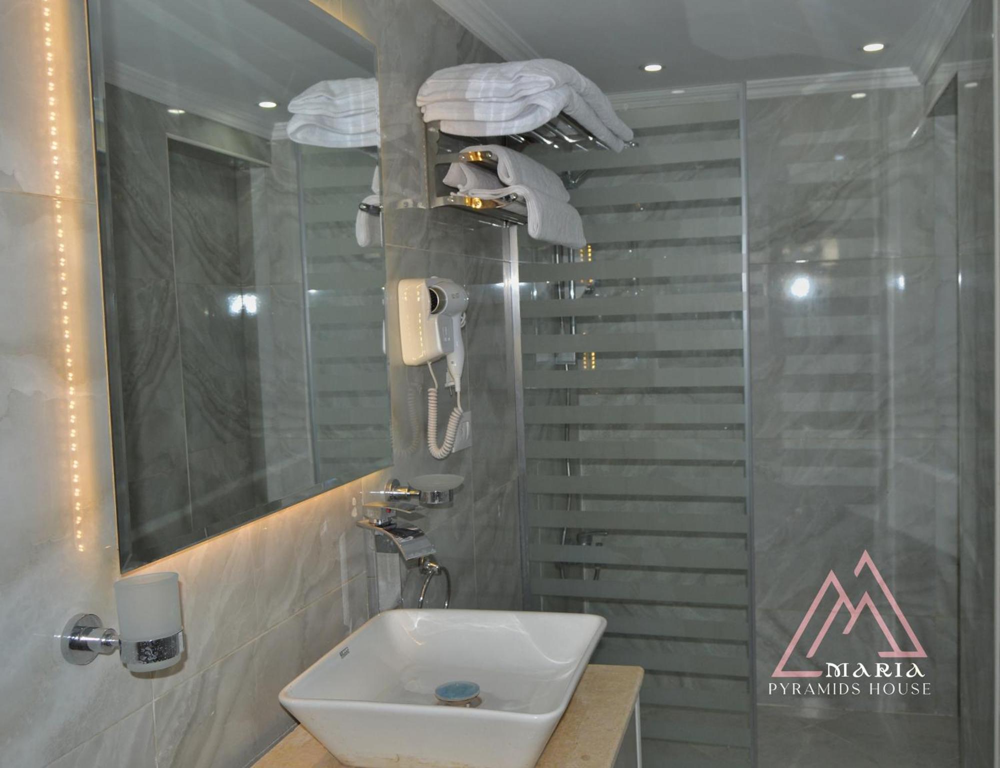 Maria Pyramids House Hotel Kafrat al Jabal Ngoại thất bức ảnh
