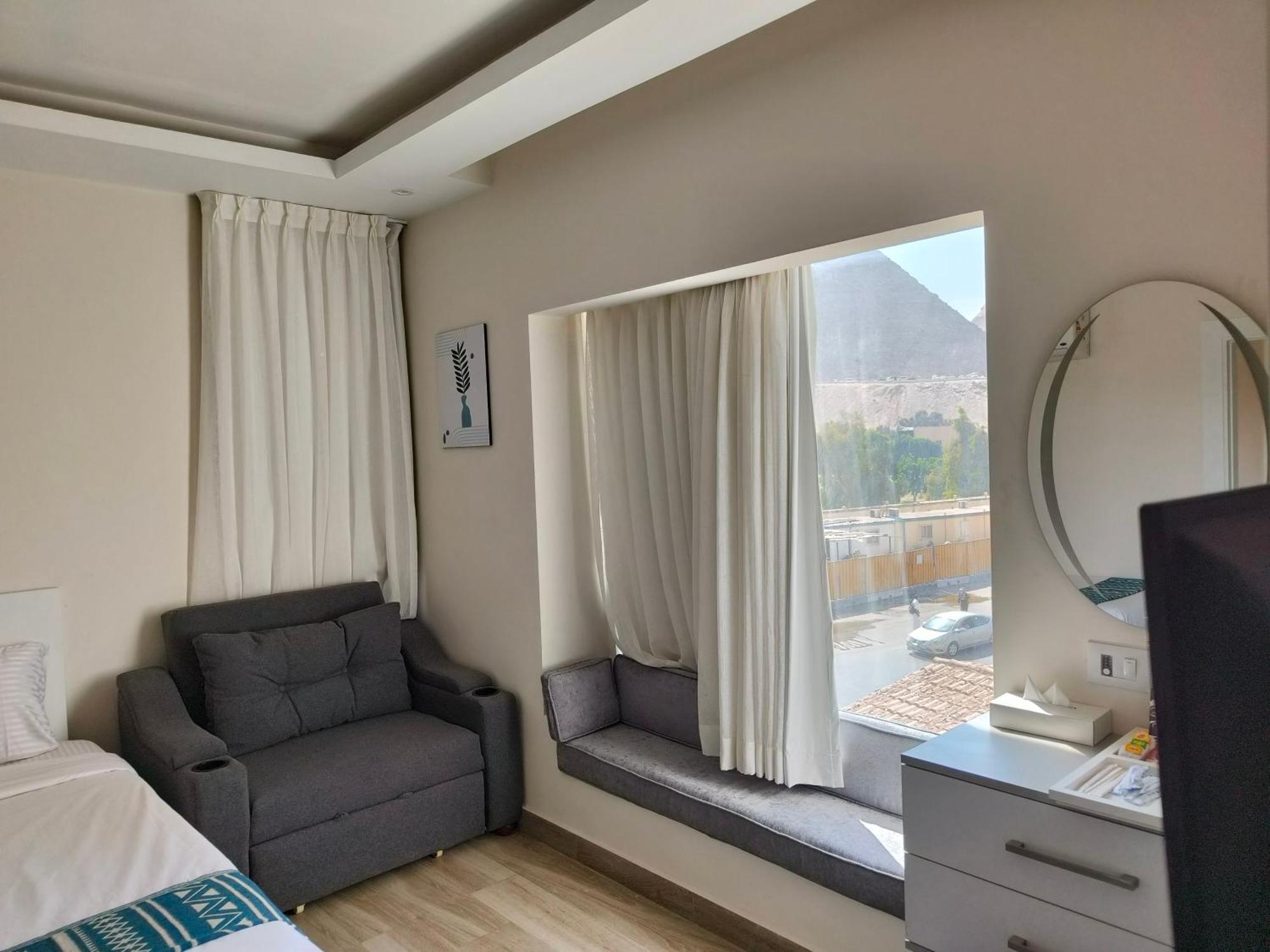 Maria Pyramids House Hotel Kafrat al Jabal Phòng bức ảnh